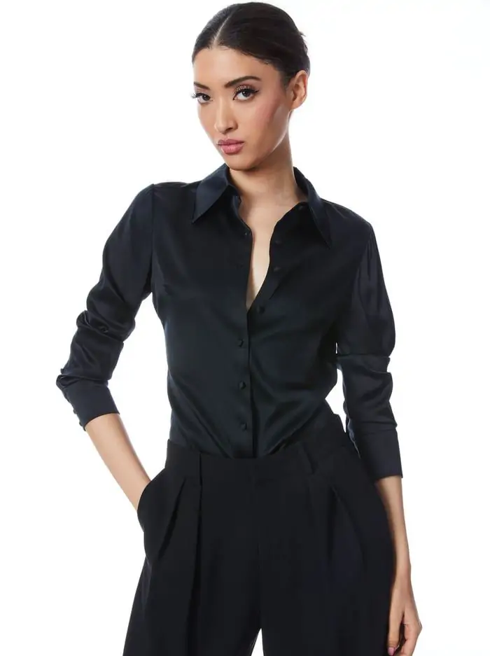 WILLA FITTED PLACKET TOP